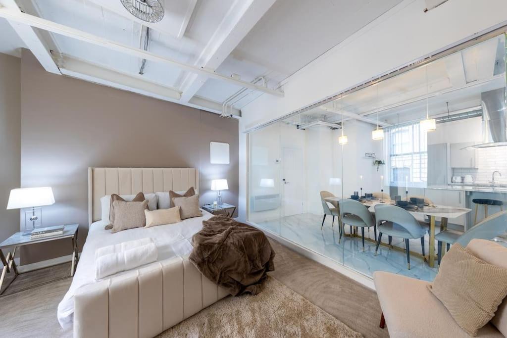 Luxury, Open Plan Apartment Bradford  Esterno foto